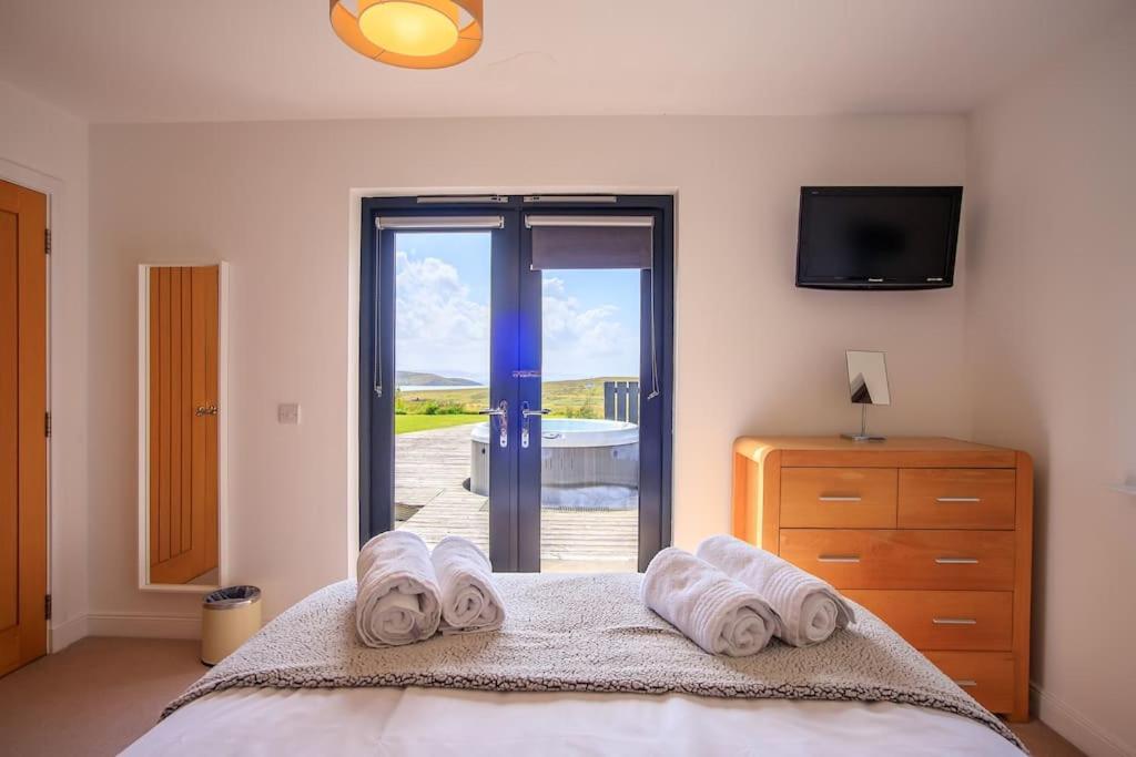Locholly Lodge Achiltibuie Екстериор снимка